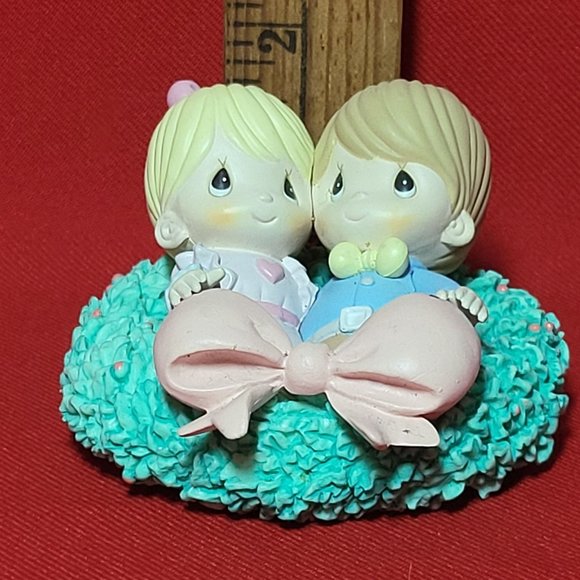 VTG Precious Moments Holiday Ornament 1995 - Picture 9 of 12